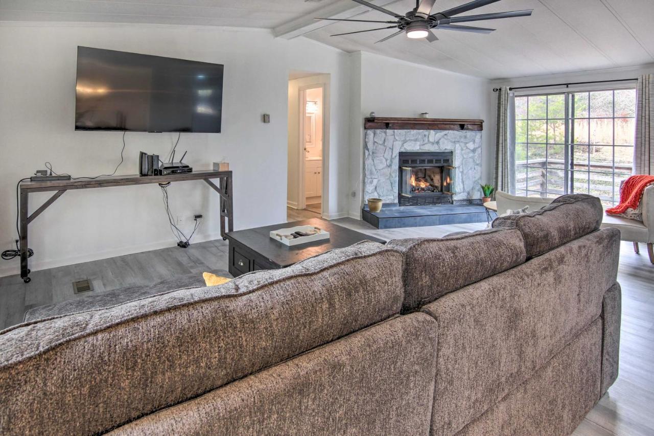 Cozy Asheville Cottage With Grill And Fire Pit! Luaran gambar